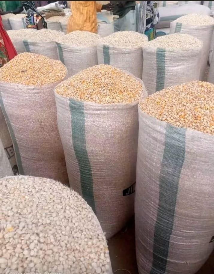 Premium White & Red Maize – 130kg Jumbo Bag